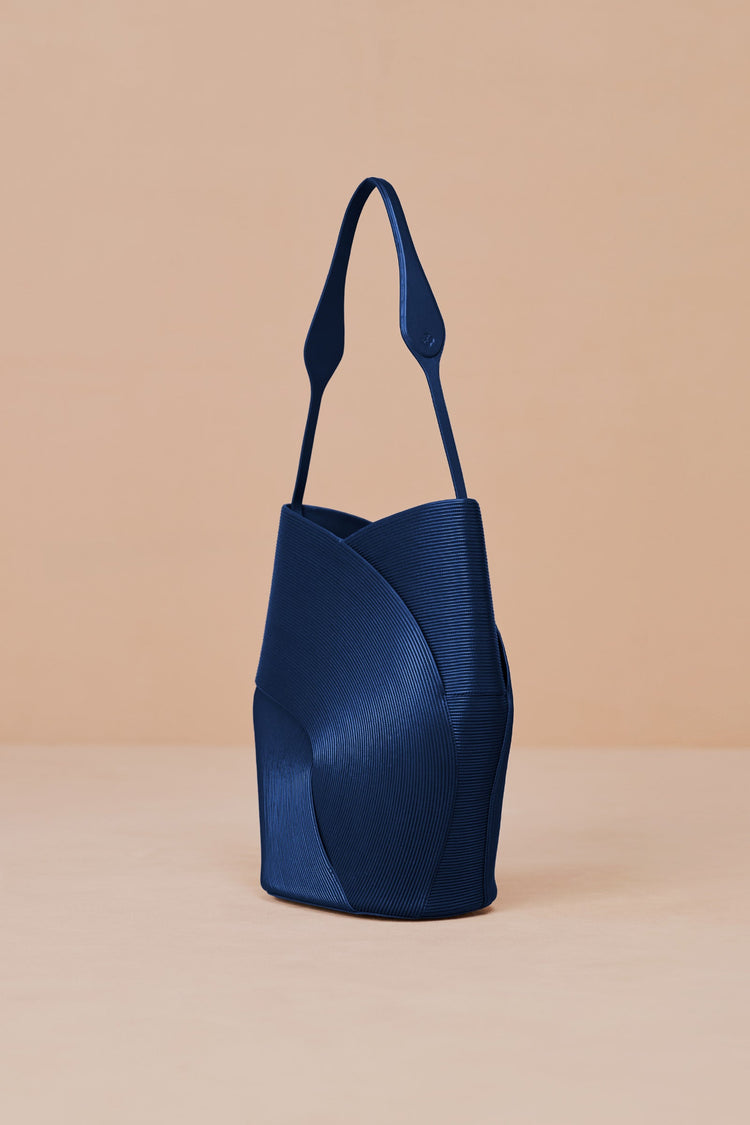 Ilian Shoulder Bag