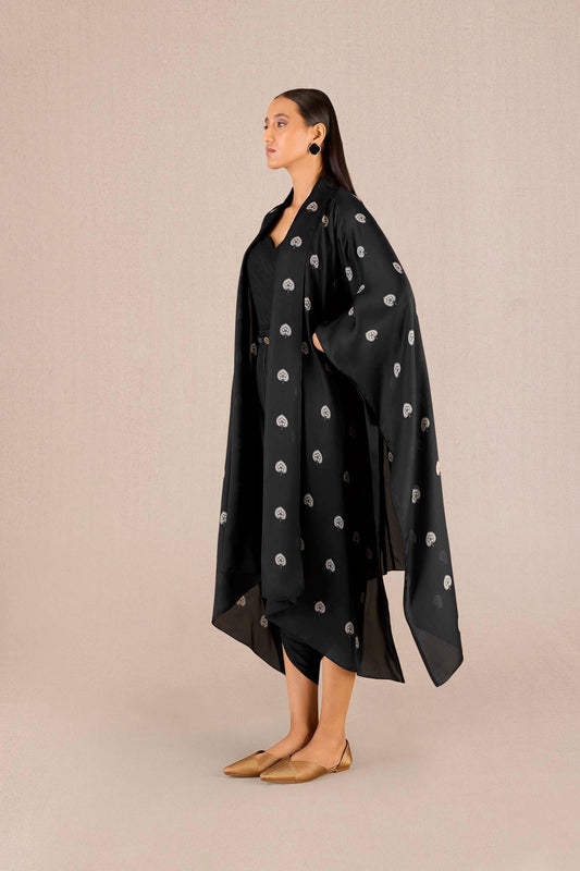 Umaya Cape Set