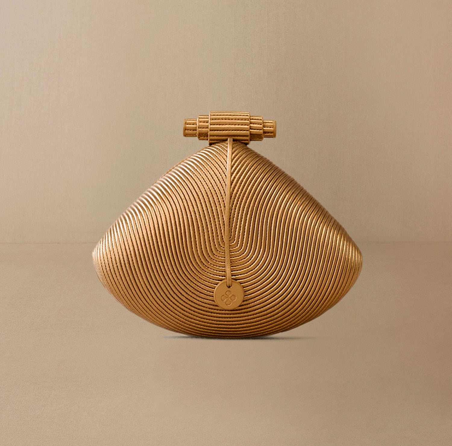  Faux Leather Iyana Clutch – Metallics