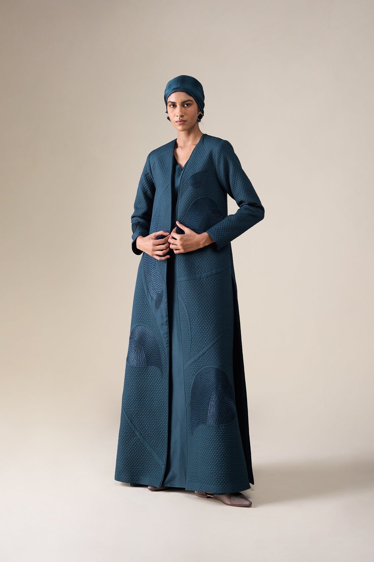  Silk Raziya Abaya Set – Black