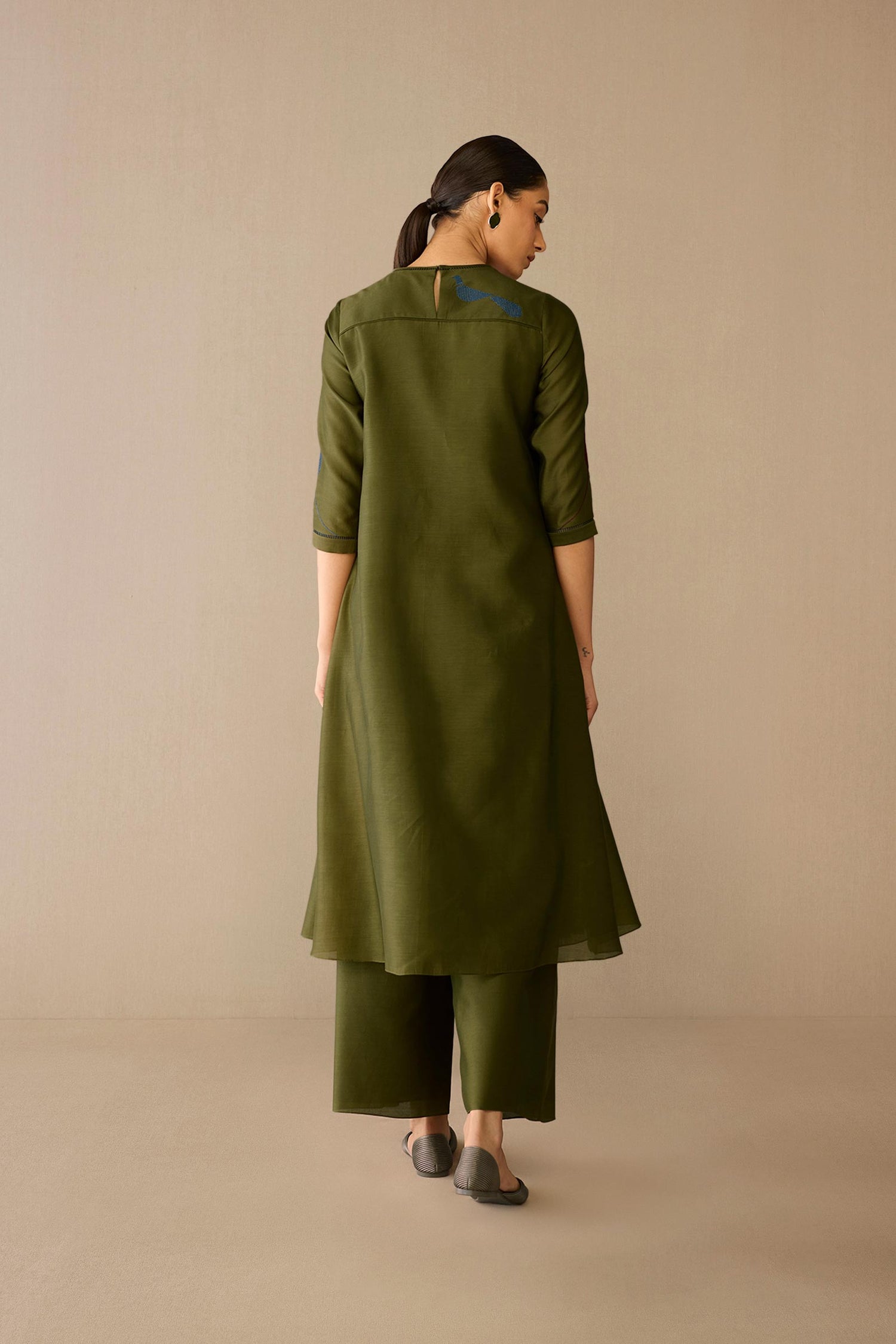  Chanderi Samreen Kurta Set – Green