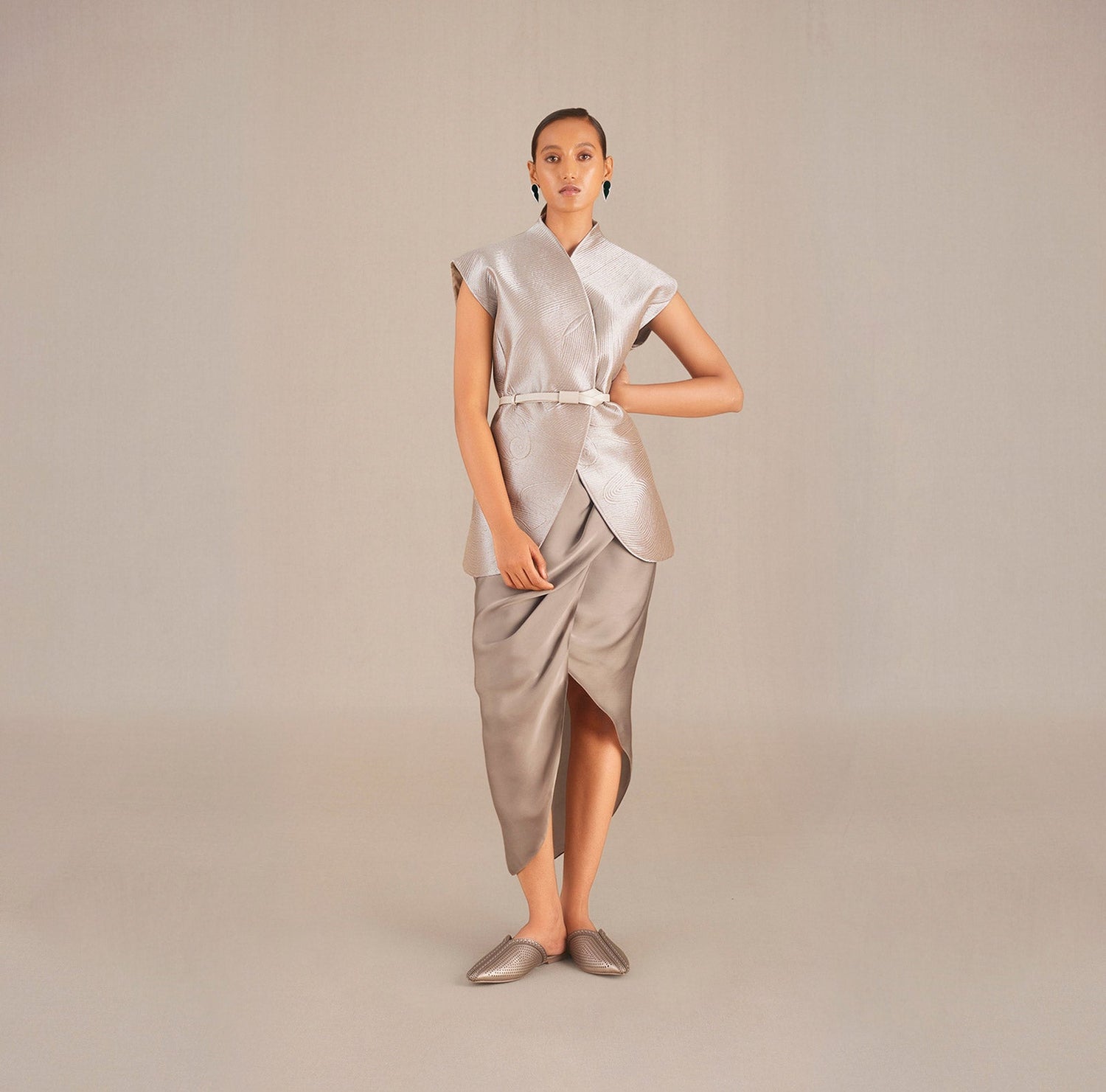 Effat Jacket Set - Metallic Silver JK  