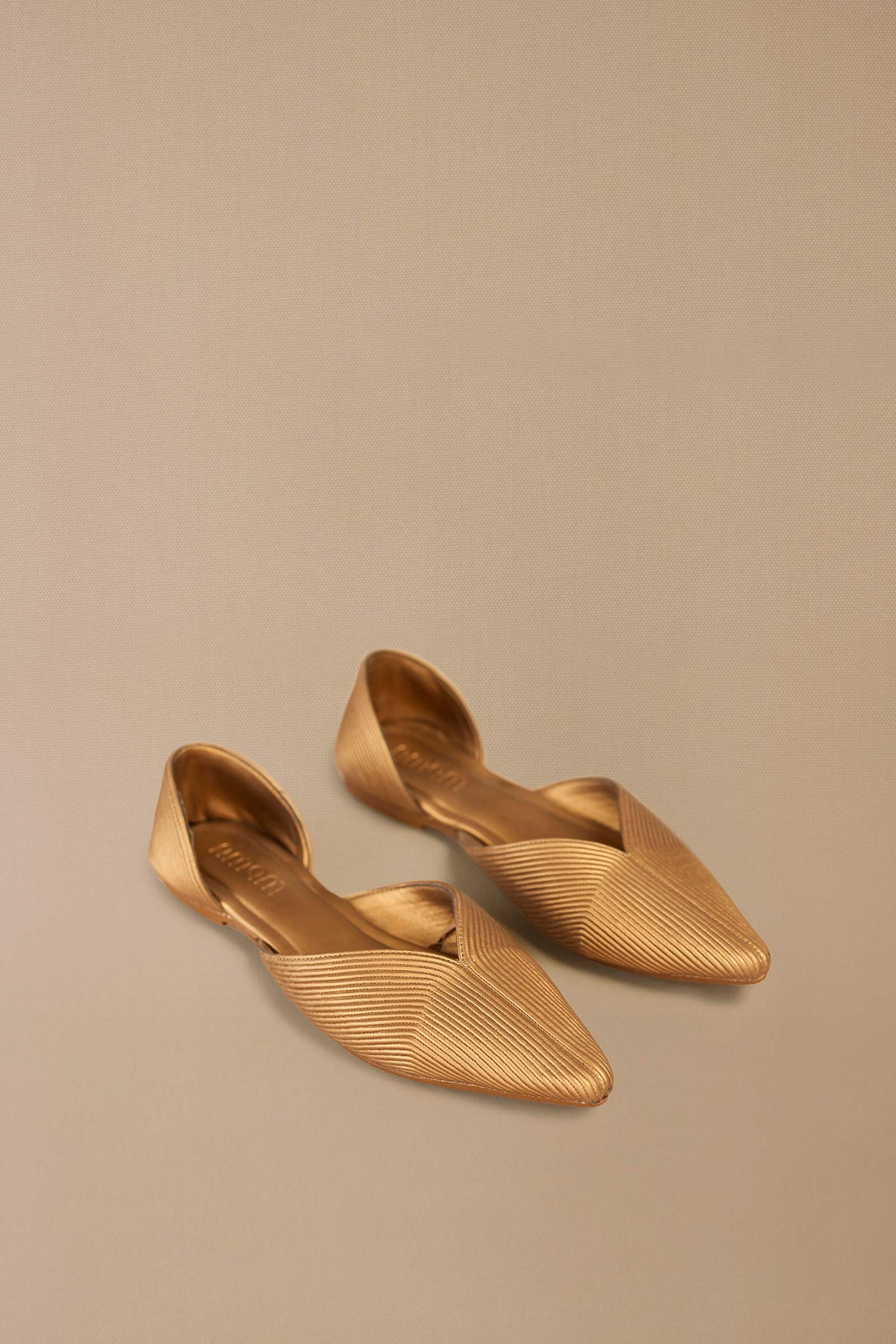  Faux Leather Zahra Point-toe Flats – Metallics