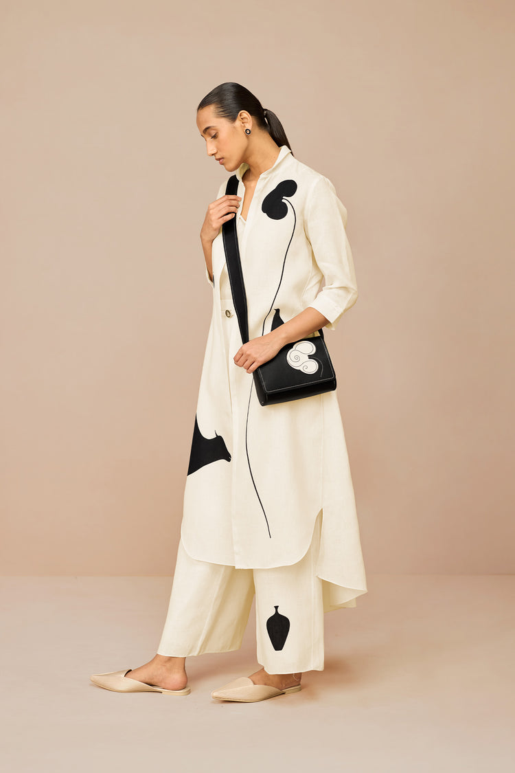 Dilona Sling Bag