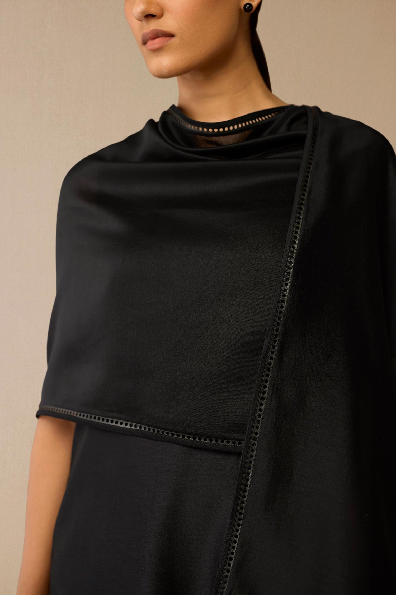  Chanderi Zeya Scarf – Black