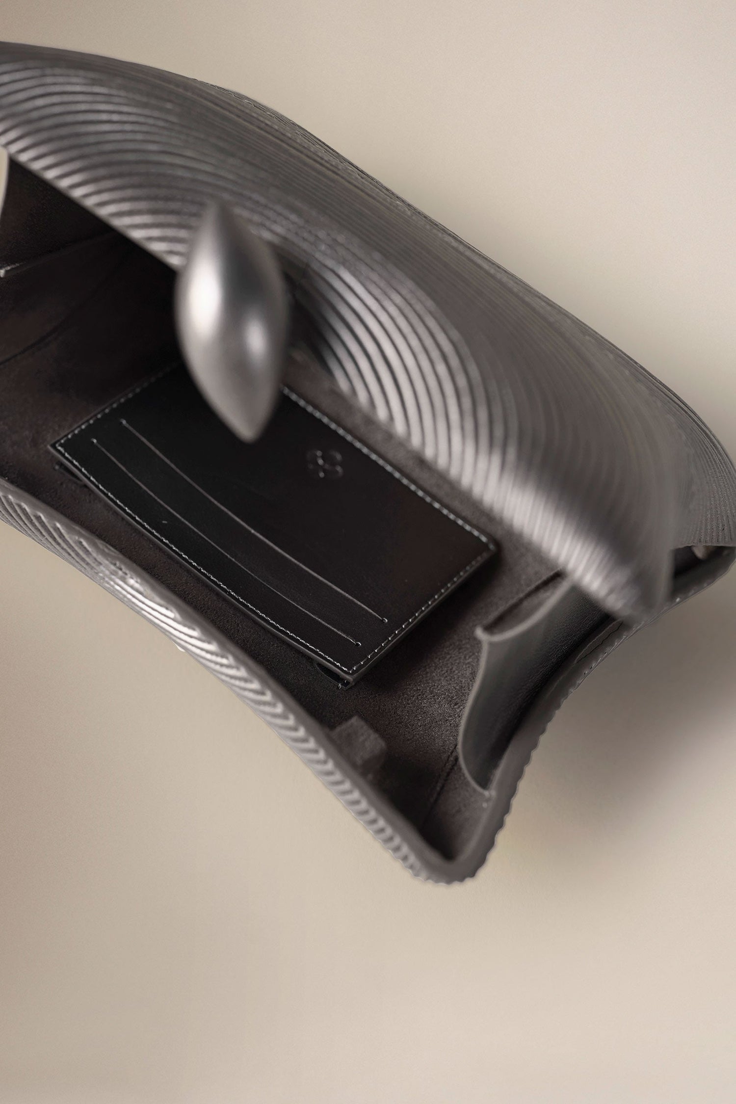   Faux Leather Reis Bag – Metallics