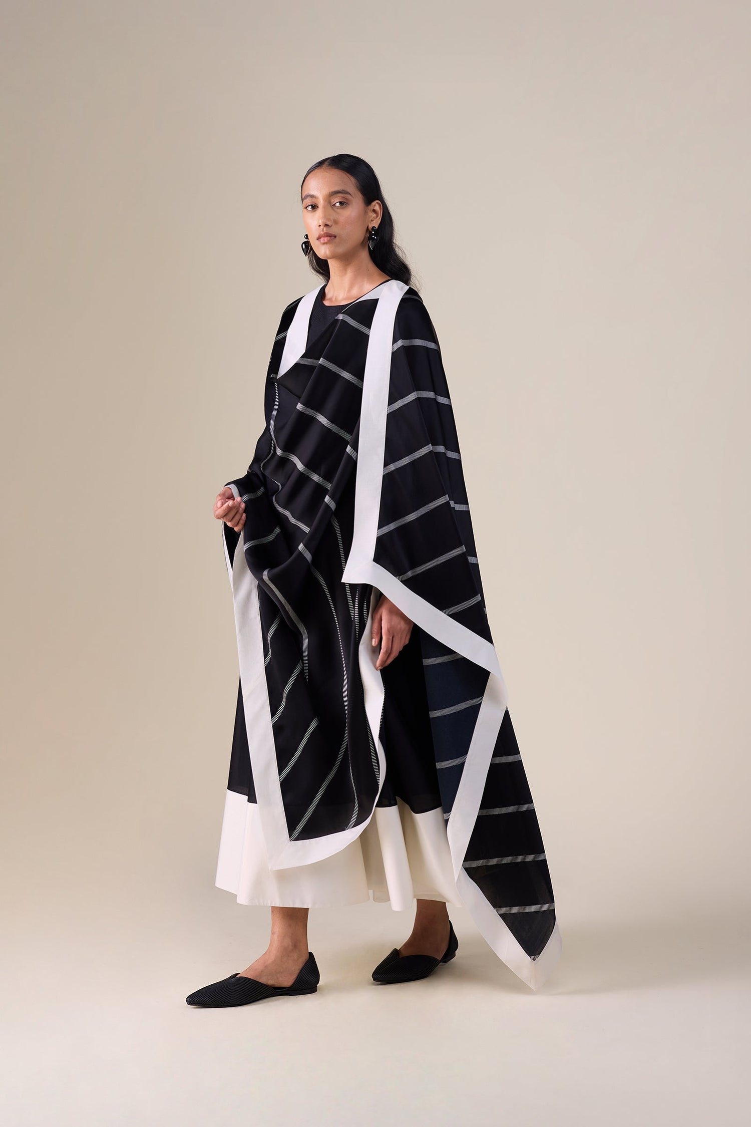   Organza Afeesa Kurta Set – Red