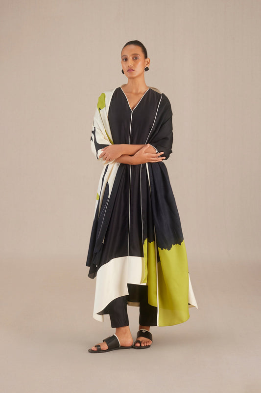 Chanderi Hayat Kurta Set – Black