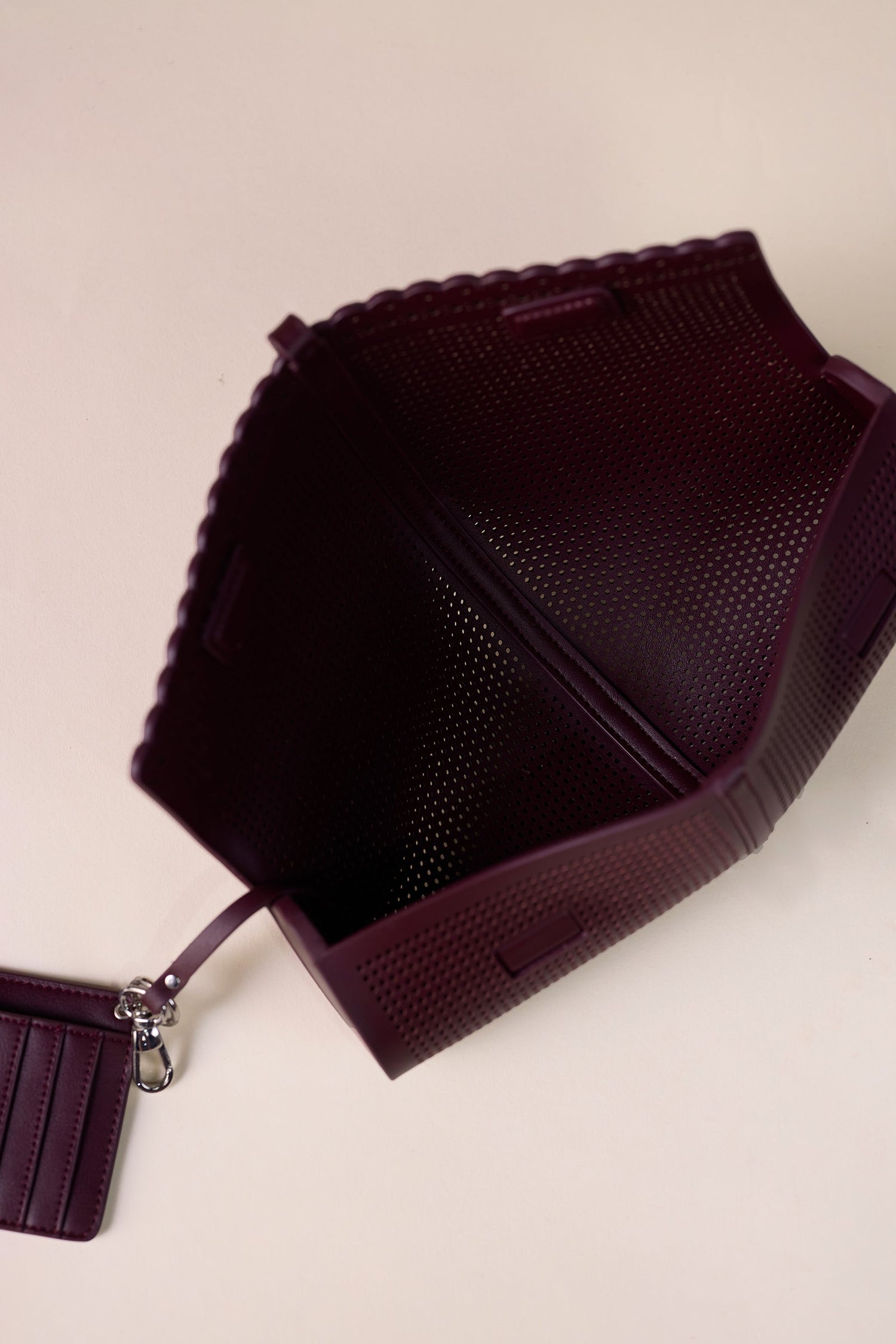   Faux Leather Nilah Bag – Red