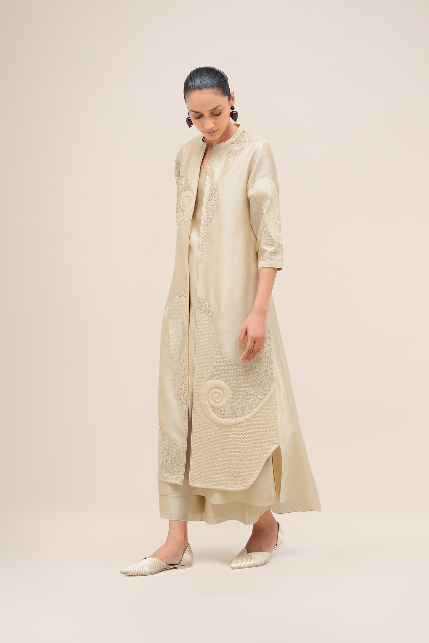 Chanderi Rida Jacket Set – Beige