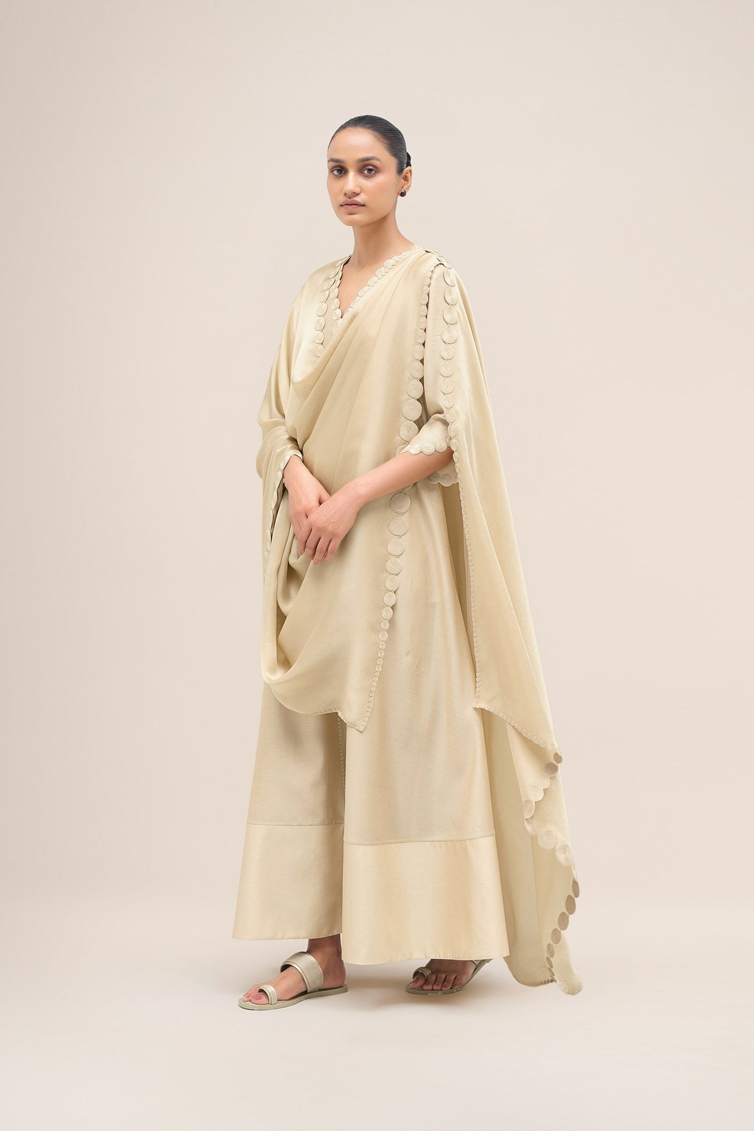  Chanderi Naghma Kurta Set – Beige