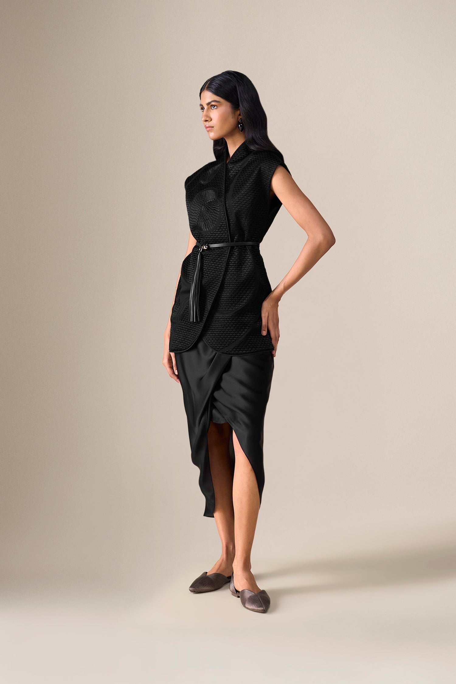  Chanderi Selah Jacket Set – Black