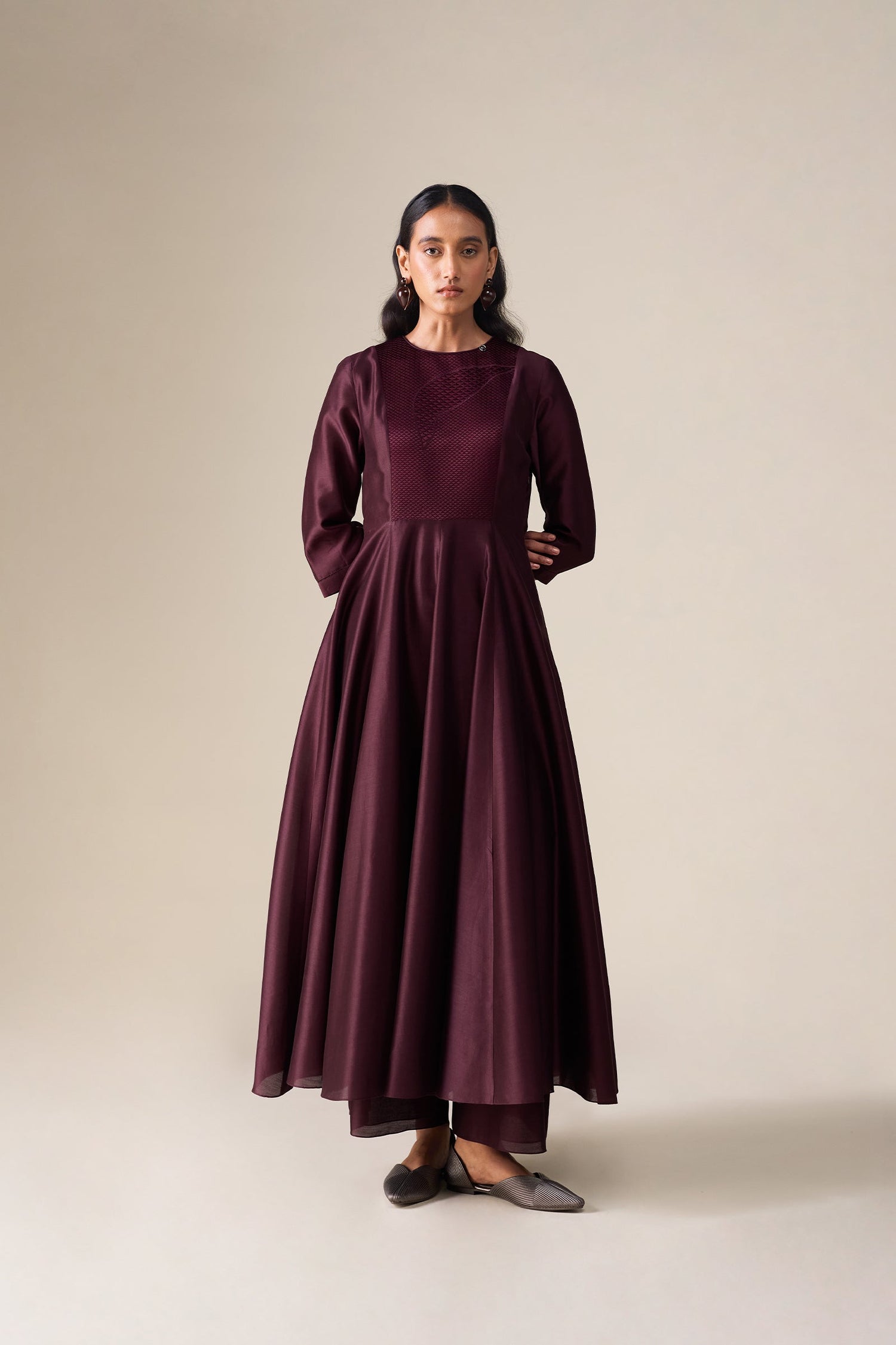  Chanderi Dilana Kurta Set – Black