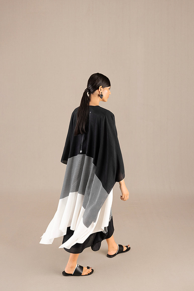  Silk Riha Cape Set – Black
