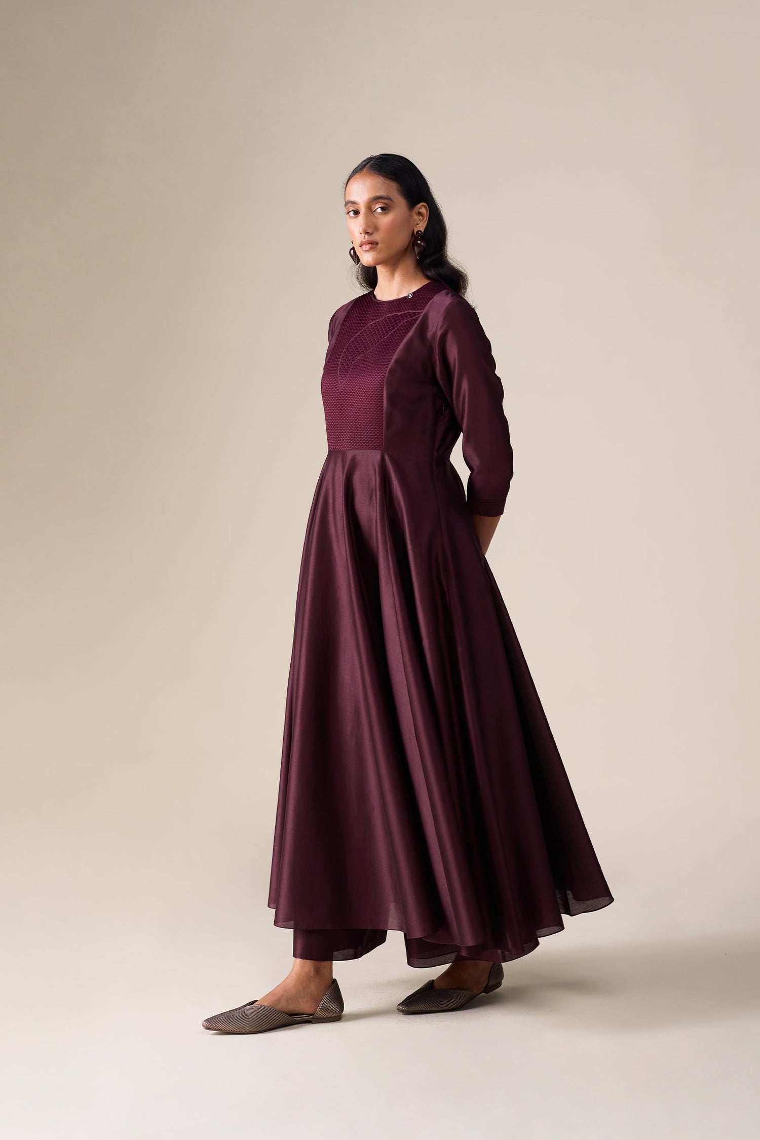  Chanderi Dilana Kurta Set – Black