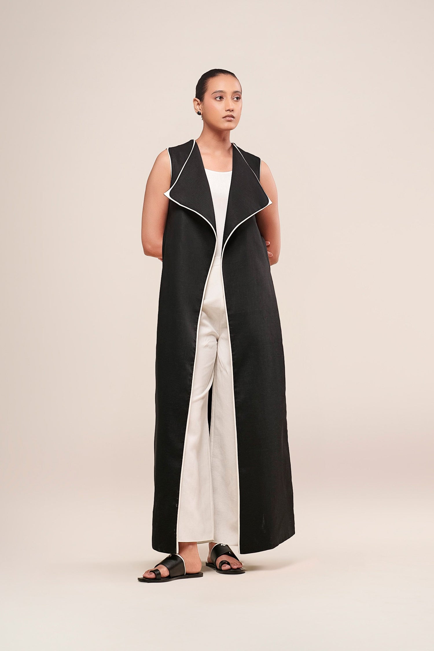 Linen Nuria Jacket – Black