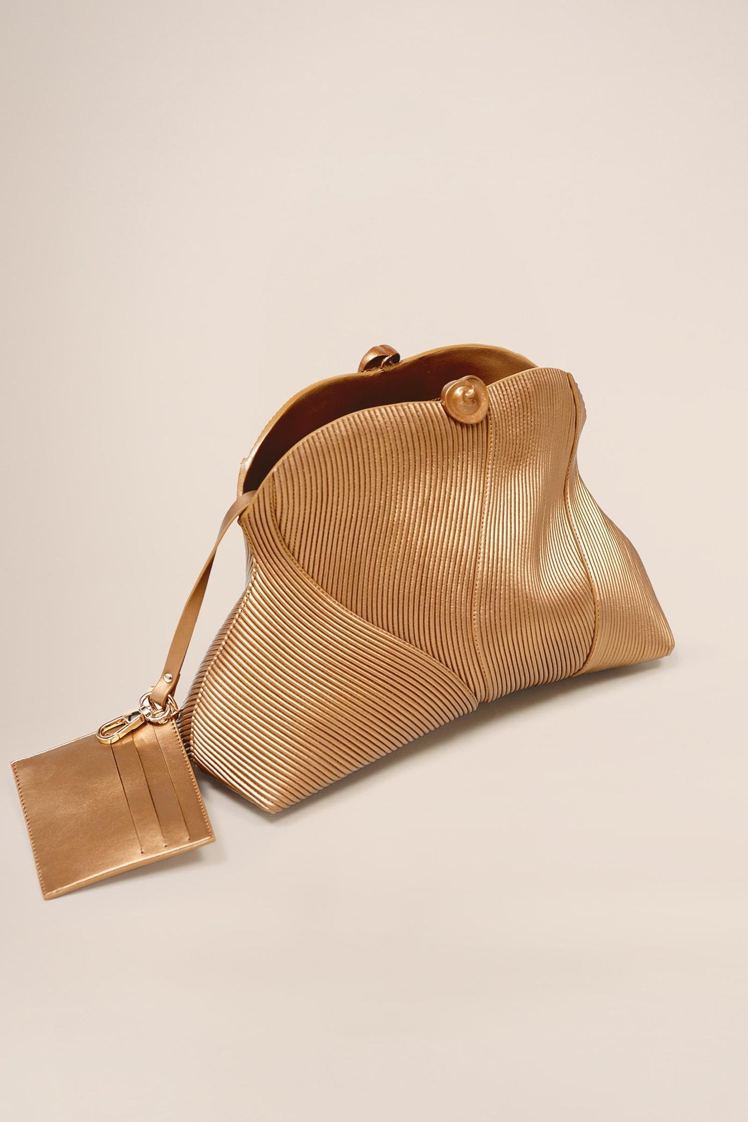  Faux Leather Zoya Clutch – Metallics