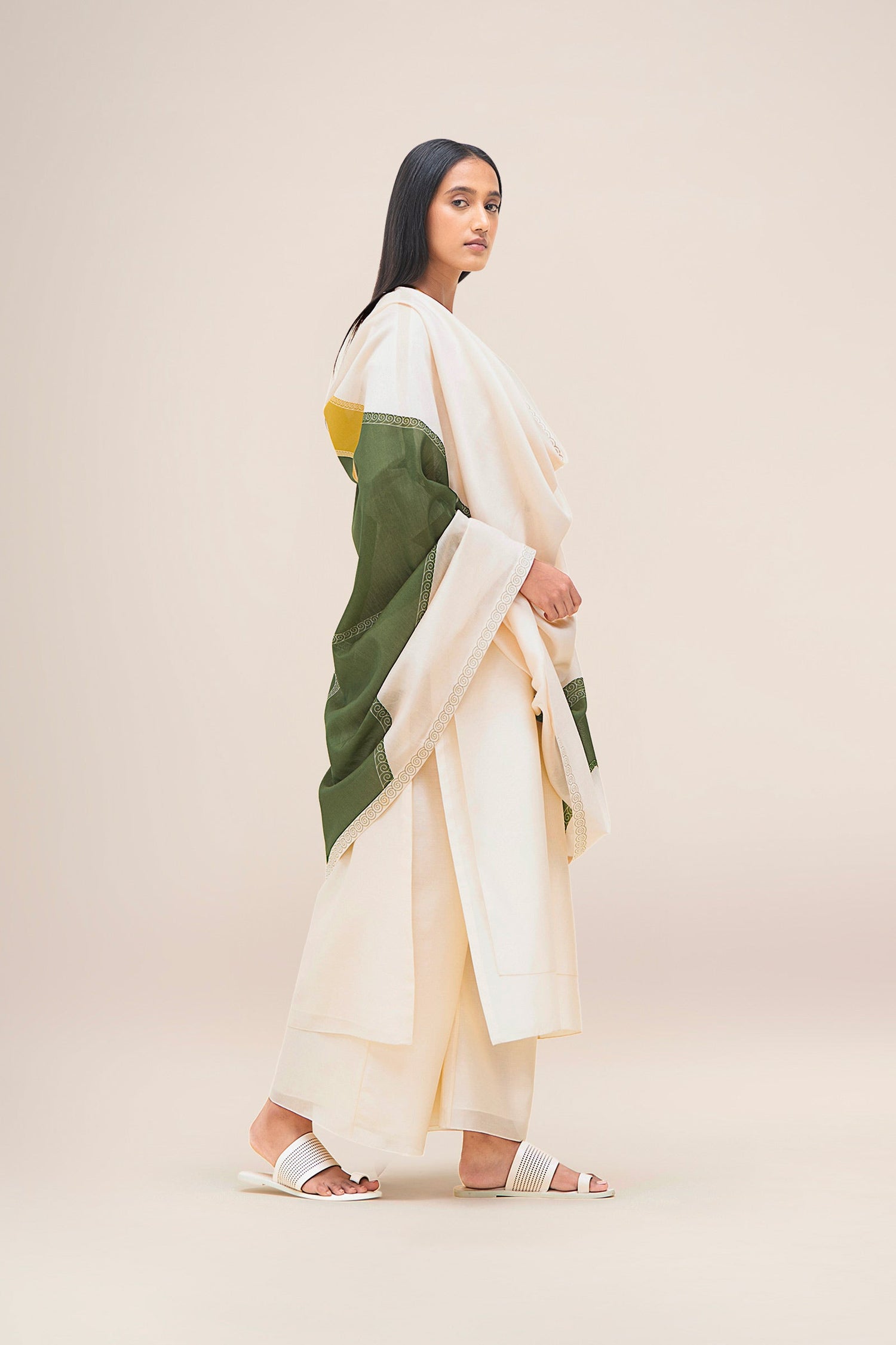  Chanderi Koyal Kurta Set – Ivory