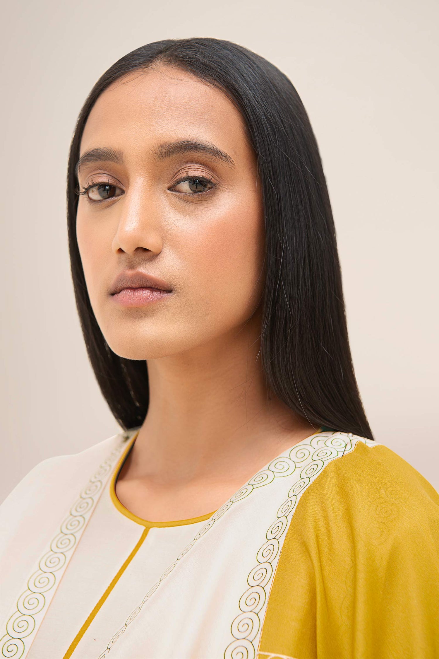  Chanderi Koyal Kurta Set – Ivory