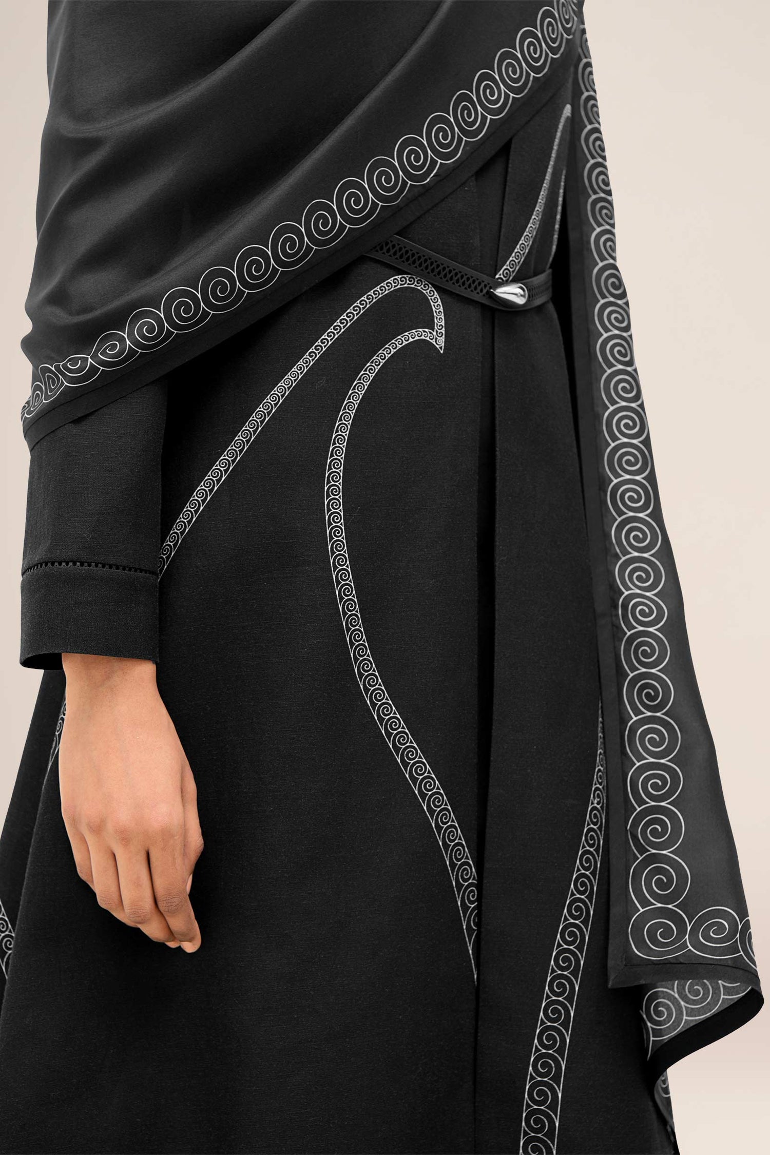  Silk Nightjar Scarf – Black