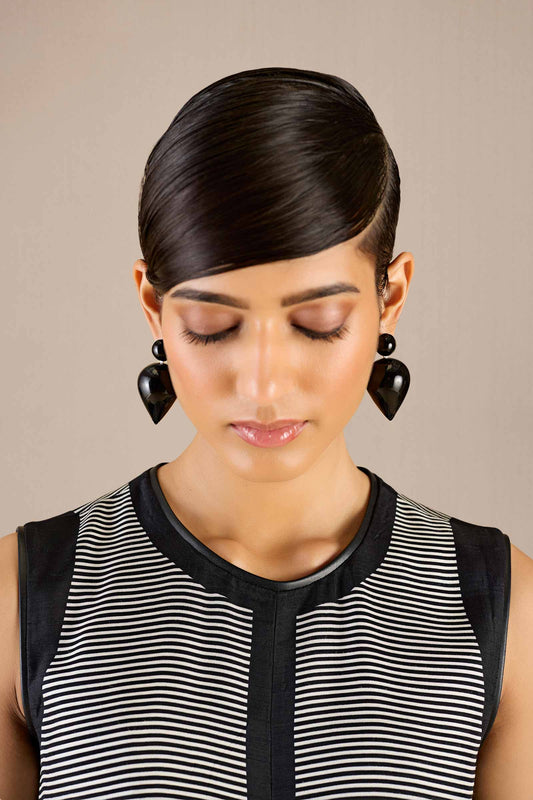Enamel Yarra Earrings – Black